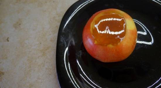 Яблоко с творогом в микроволновке. Запечь яблоки в микроволновке целиком. Запеченные яблоки без кожуры. Запечь яблоко в микроволновке целиком в кожуре. Печёные яблоки в микроволновке.