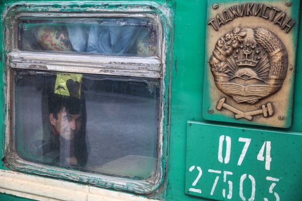 Роспотребнадзор заявил о рисках завоза паразитарных инфекций мигрантами