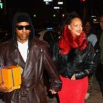 Рэпер A$AP Rocky в шапке-ушанке пришел на ужин с Рианной