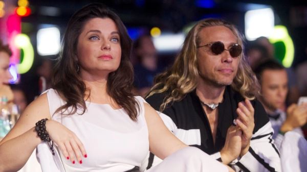 Тарзан поругался с Наташей Королевой из-за подарка на 23 февраля