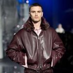 Средний сын Бекхэма прошелся по подиуму на Неделе моды в Лондоне