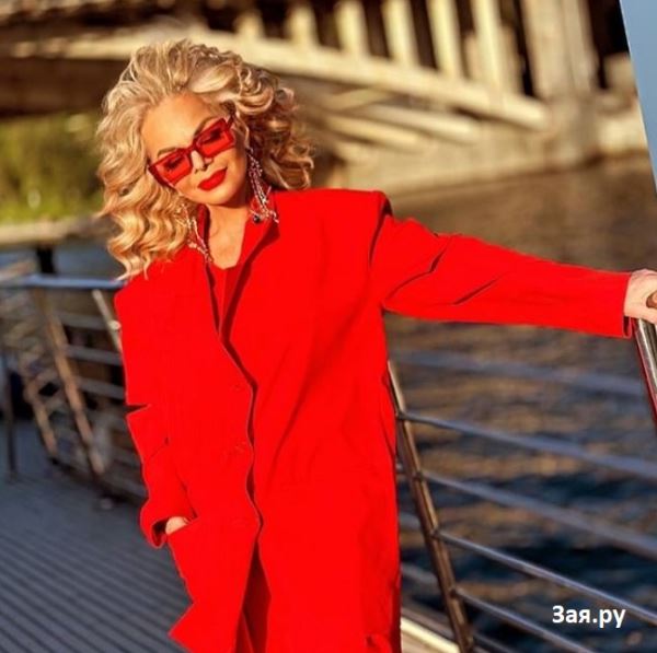Лариса Долина - фото соцсети
