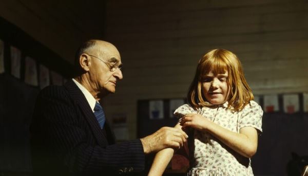 Брюшной тиф почти не лечится лекарствами. Стоит ли паниковать?