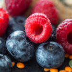 Эти продукты нужно обязательно есть каждый день женщинам 35+