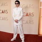 Наряд угодившего в скандал Тимоти Шаламе назвали самым худшим на «Оскаре»