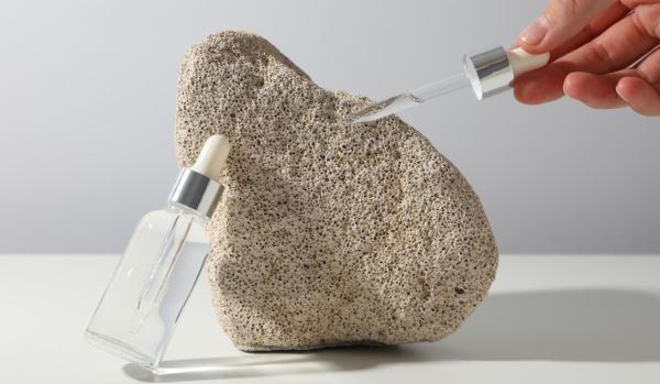 Три лучшие сыворотки для сияния кожи лица выбрали читатели Клео.ру