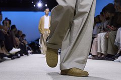 Россиянам перечислили самую модную обувь на весну и лето