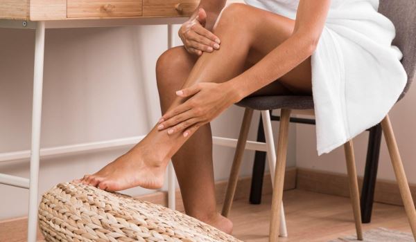 Домашний лимфодренаж: гид по безопасным техникам для тех, кто устал от отеков