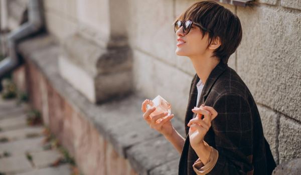 Всемирный день парфюмерии: какой аромат выбрать на весну?