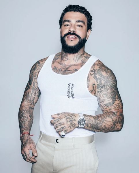 Мама Тимати поделилась редкими кадрами с сыновьями (видео)