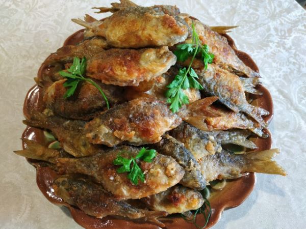 Елена Малышева: Много ценного белка содержится в минтае